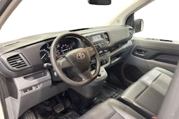 valkoinen Toyota Proace 2019 kuva 6.