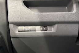 valkoinen Toyota Proace 2019 kuva 12.