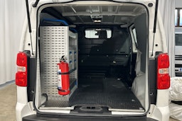 valkoinen Toyota Proace 2019 kuva 24.