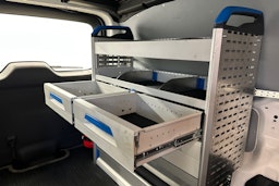 valkoinen Toyota Proace 2019 kuva 28.