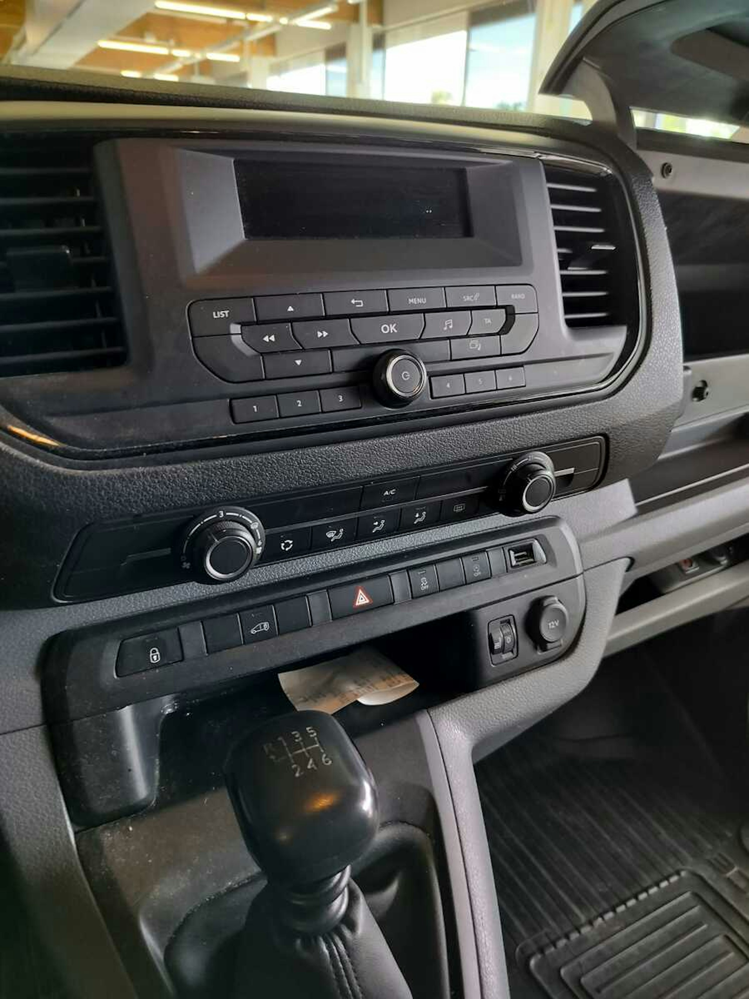 ruskea (beige) Toyota Proace 2019 kuva 7.