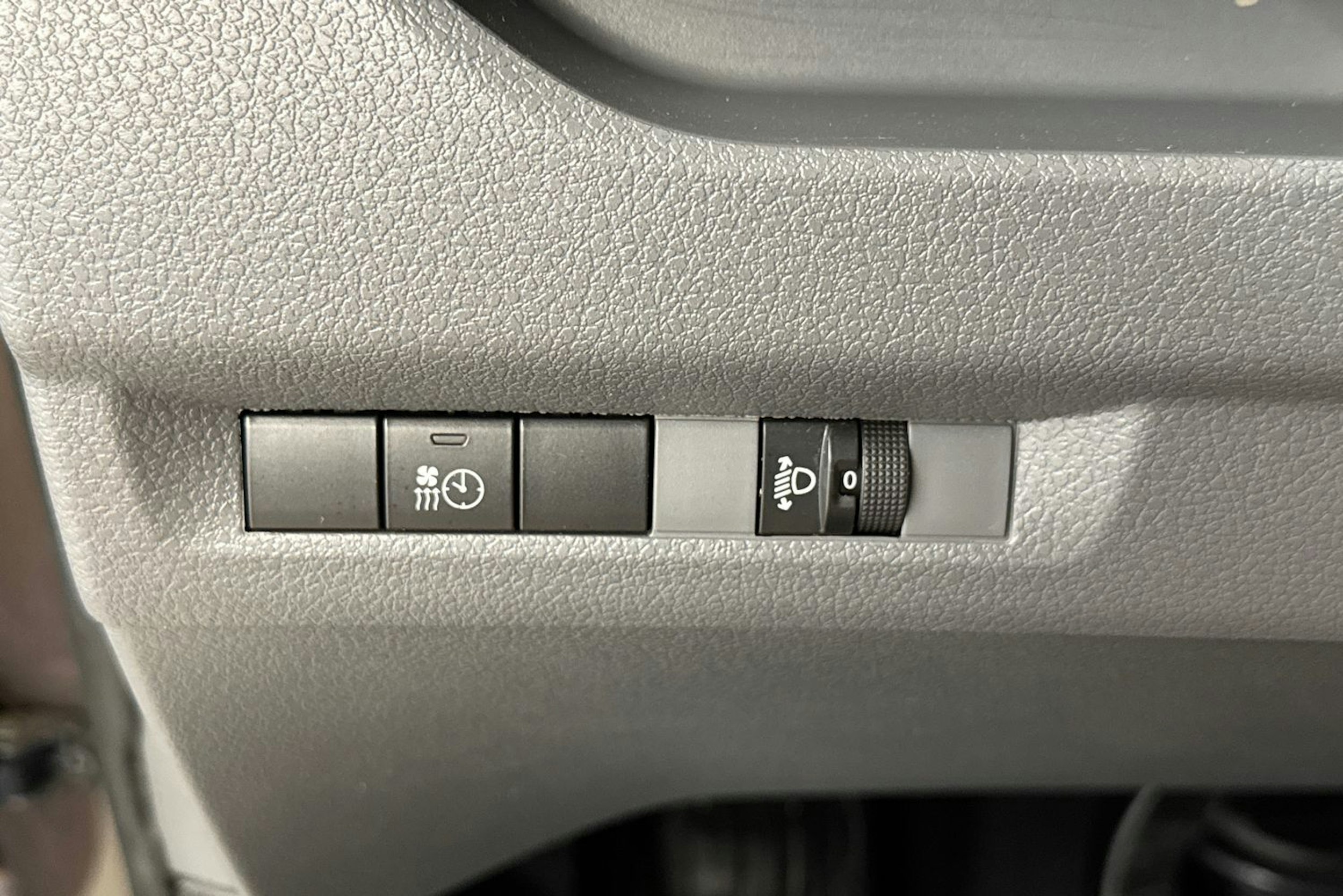 ruskea (beige) Toyota Proace 2019 kuva 14.