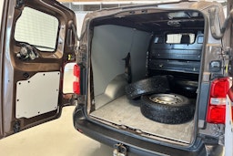 ruskea (beige) Toyota Proace 2019 kuva 19.
