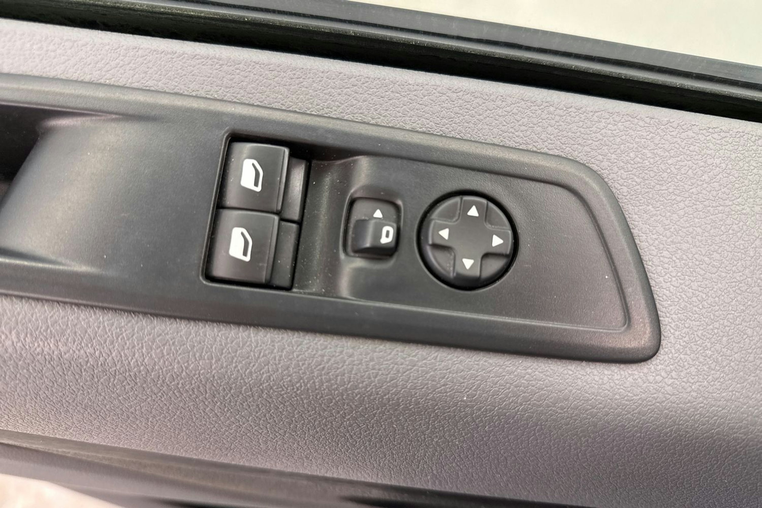 valkoinen Toyota Proace 2019 kuva 16.
