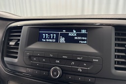 valkoinen Toyota Proace 2019 kuva 19.
