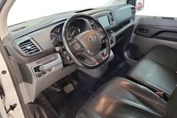 valkoinen Toyota Proace 2019 kuva 7.