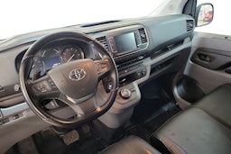 valkoinen Toyota Proace 2019 kuva 9.
