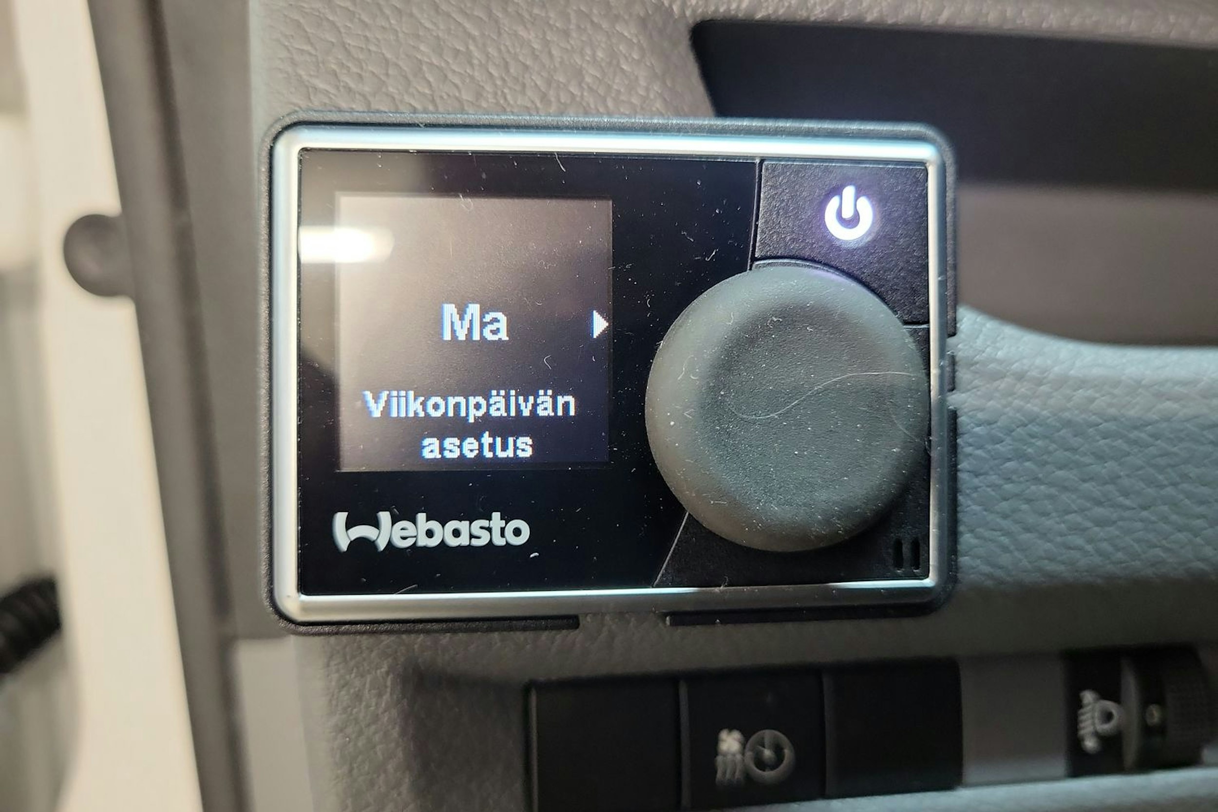 valkoinen Toyota Proace 2019 kuva 21.