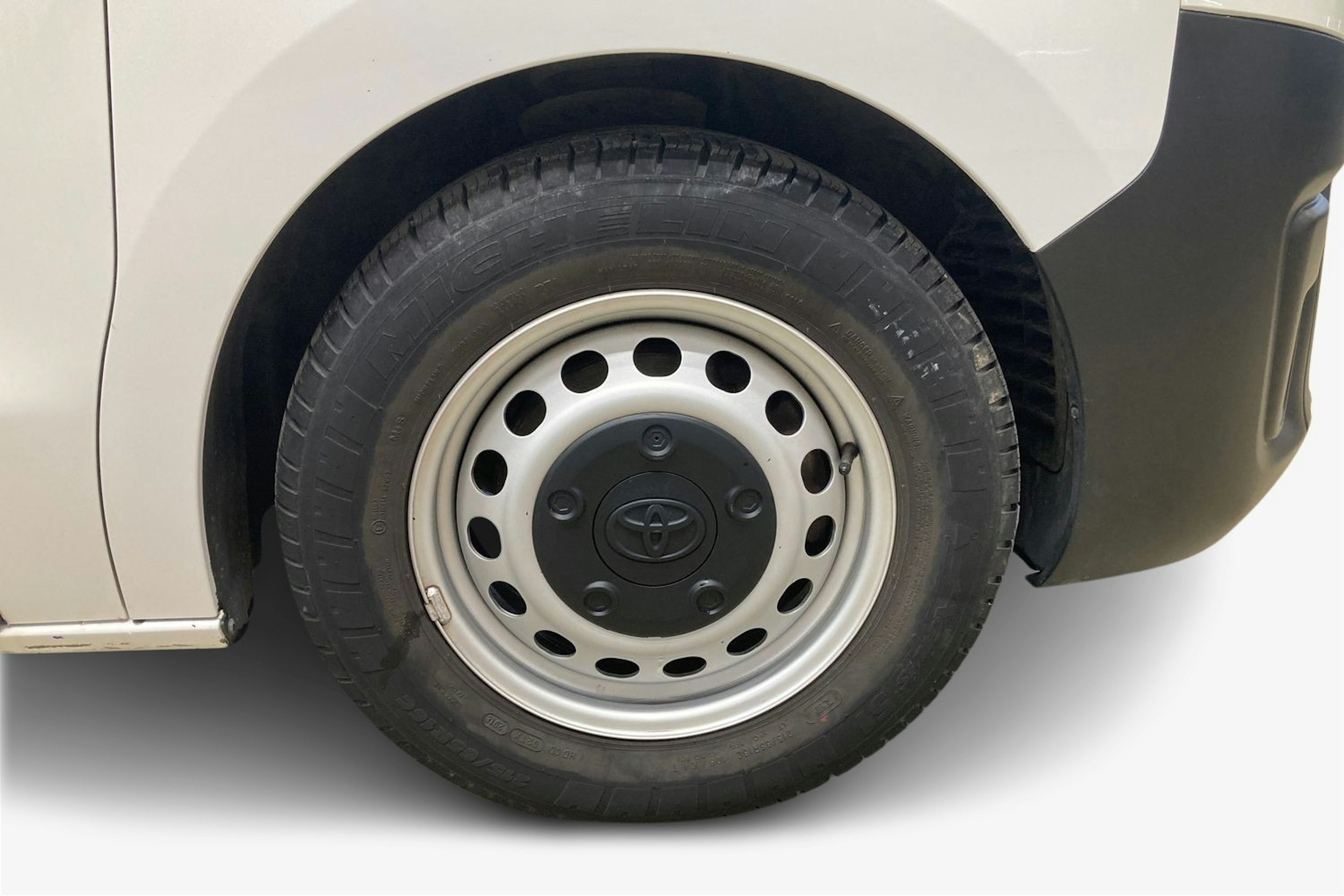 valkoinen Toyota Proace 2019 kuva 11.