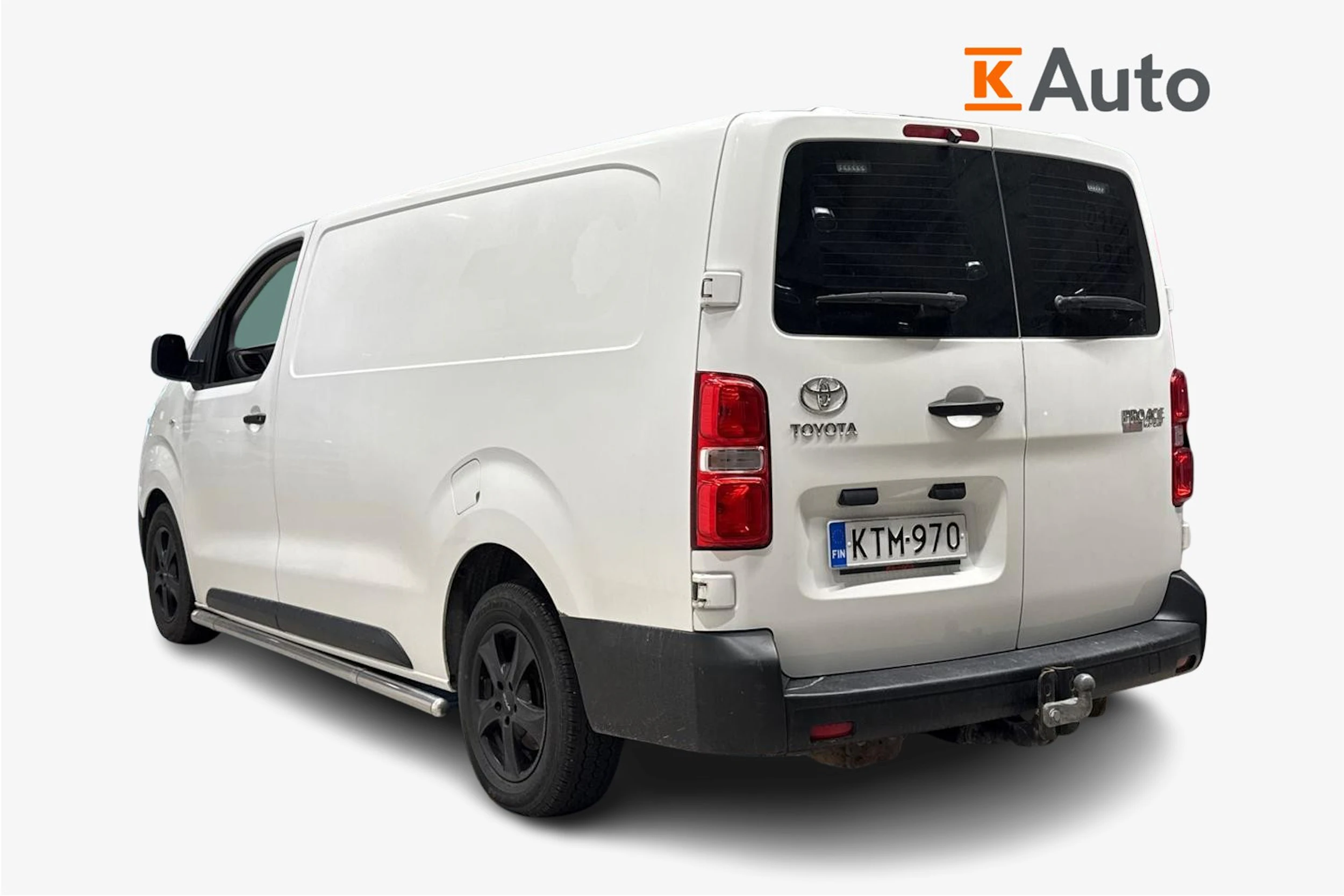 valkoinen Toyota Proace 2019 kuva 2.
