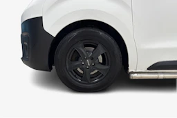 valkoinen Toyota Proace 2019 kuva 12.