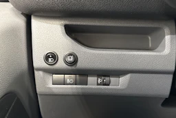 valkoinen Toyota Proace 2019 kuva 22.