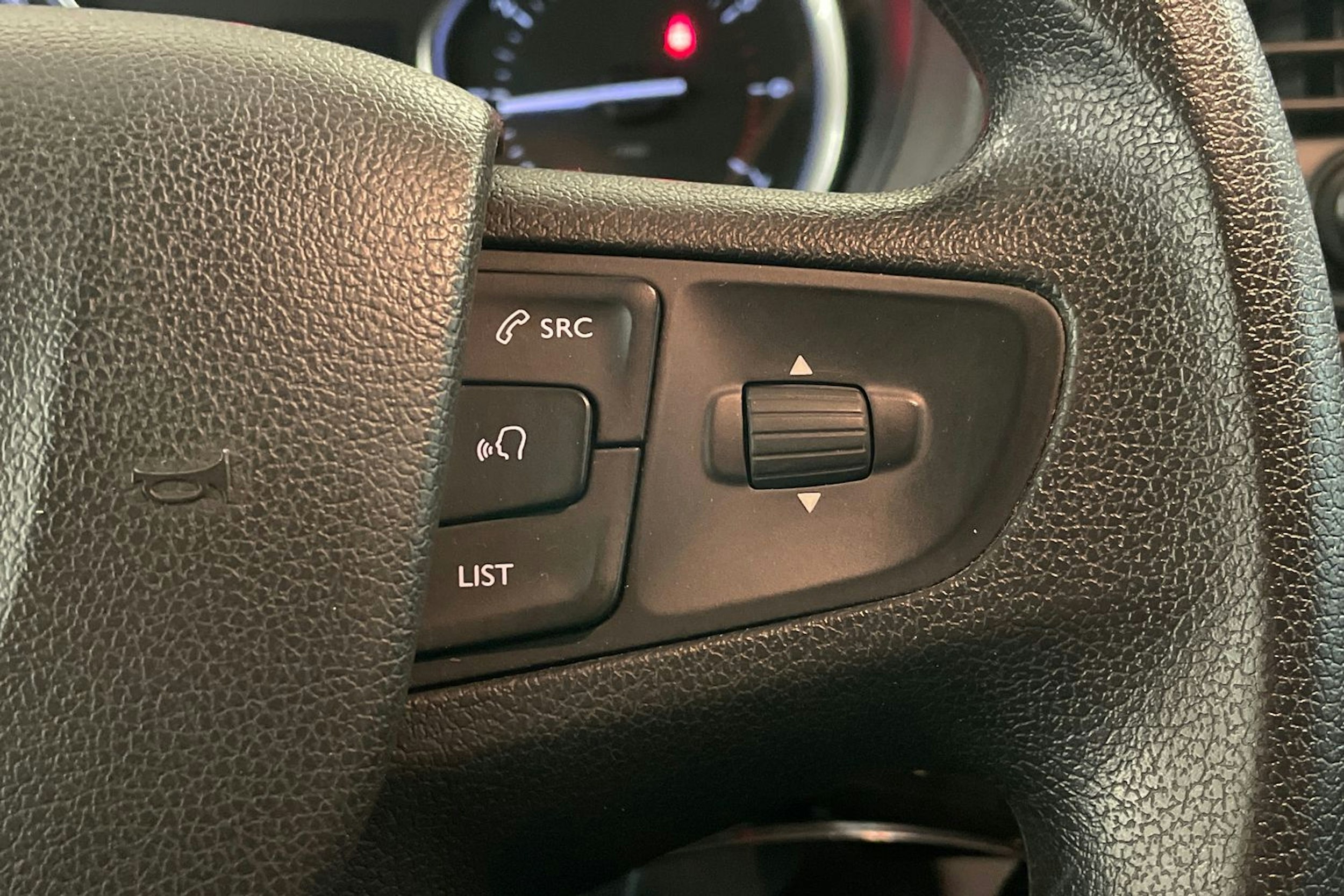 musta Toyota Proace 2019 kuva 18.