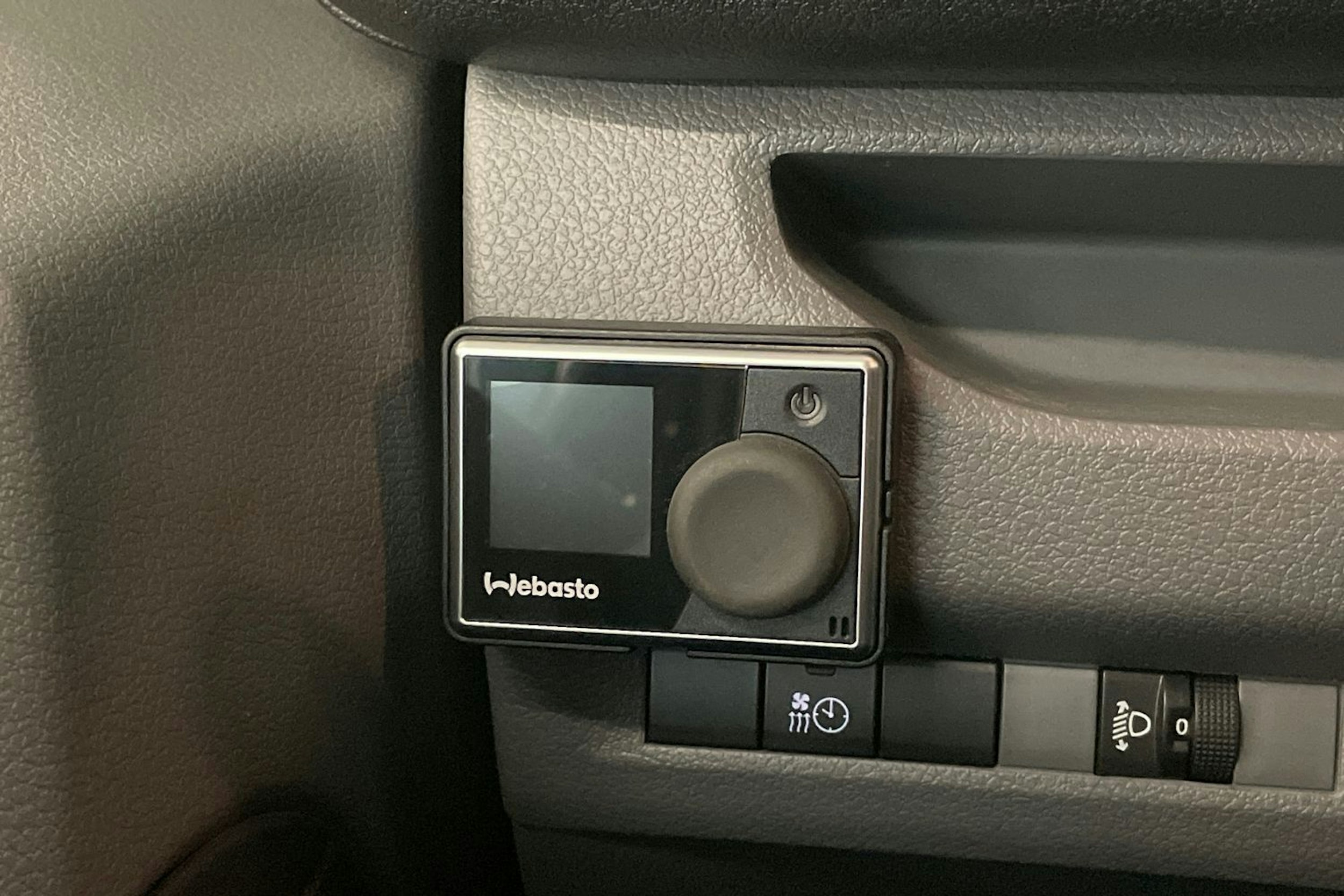 musta Toyota Proace 2019 kuva 19.