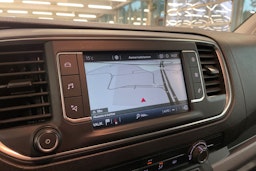 musta Toyota Proace 2019 kuva 20.