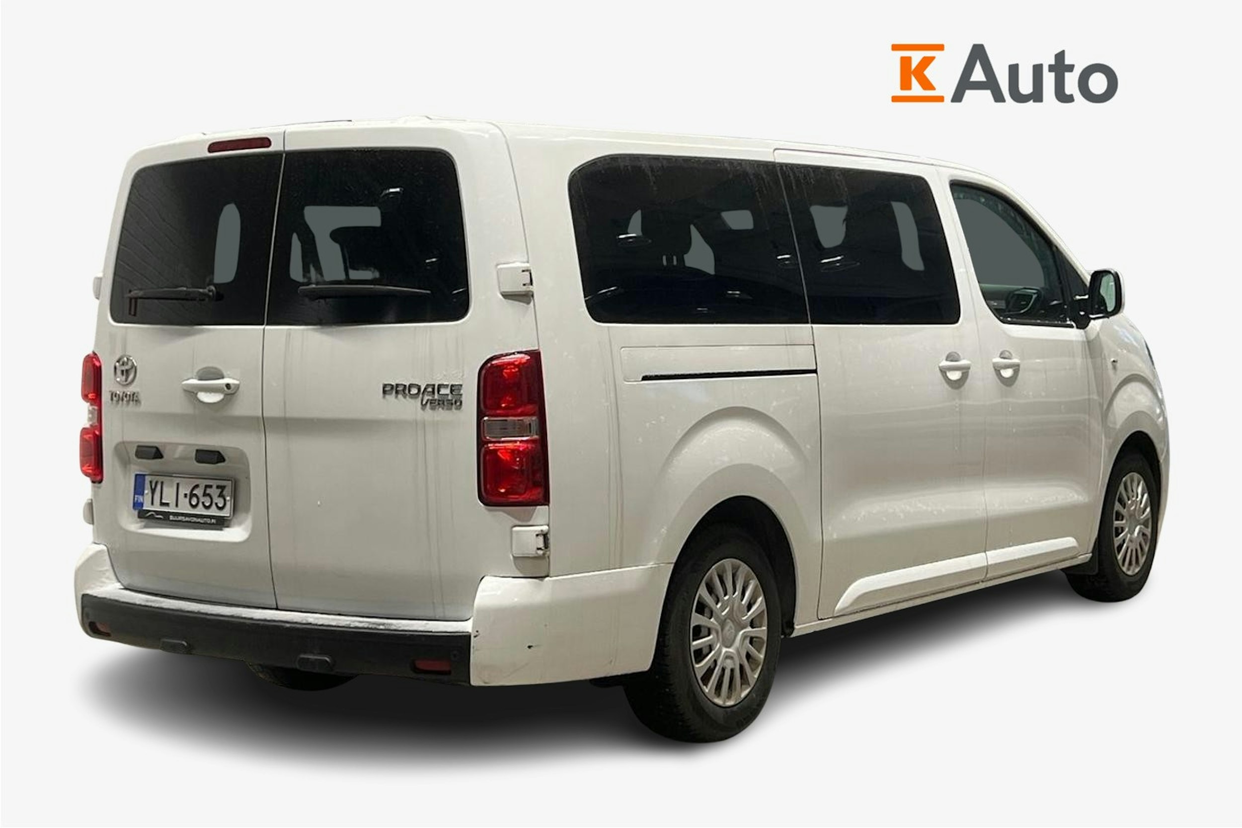Valkoinen Toyota Proace 2019 kuva 2.