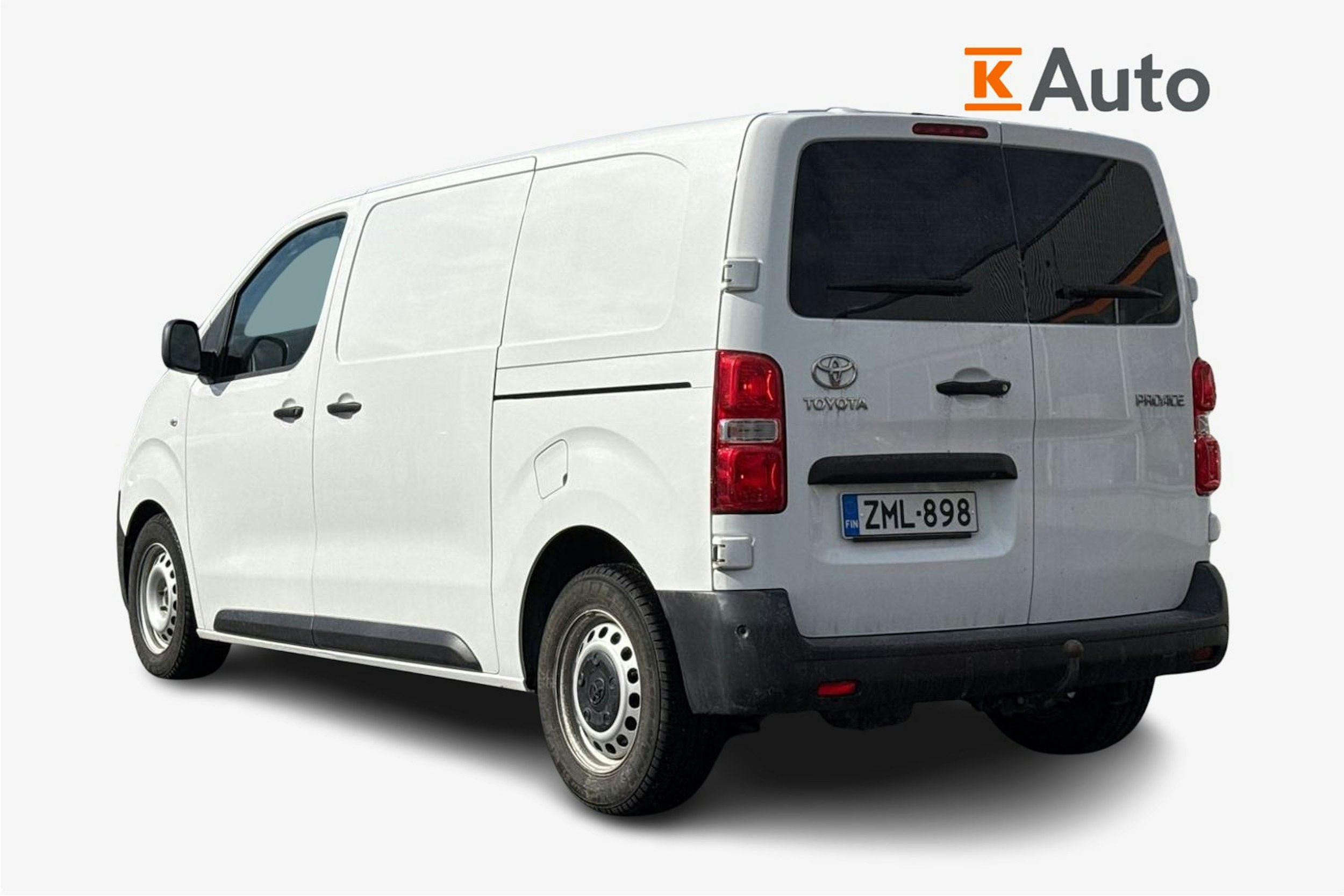 valkoinen Toyota Proace 2019 kuva 2.