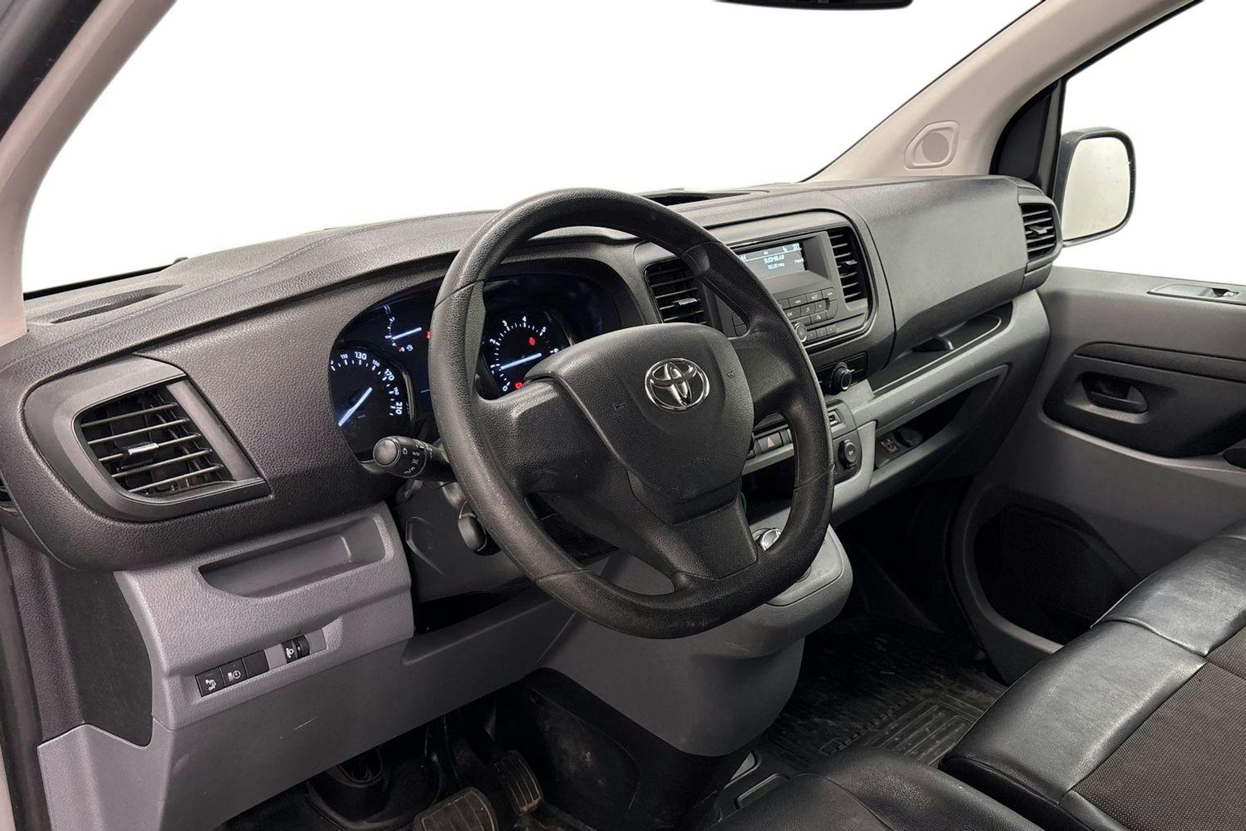 met. hopea Toyota Proace 2020 kuva 3.
