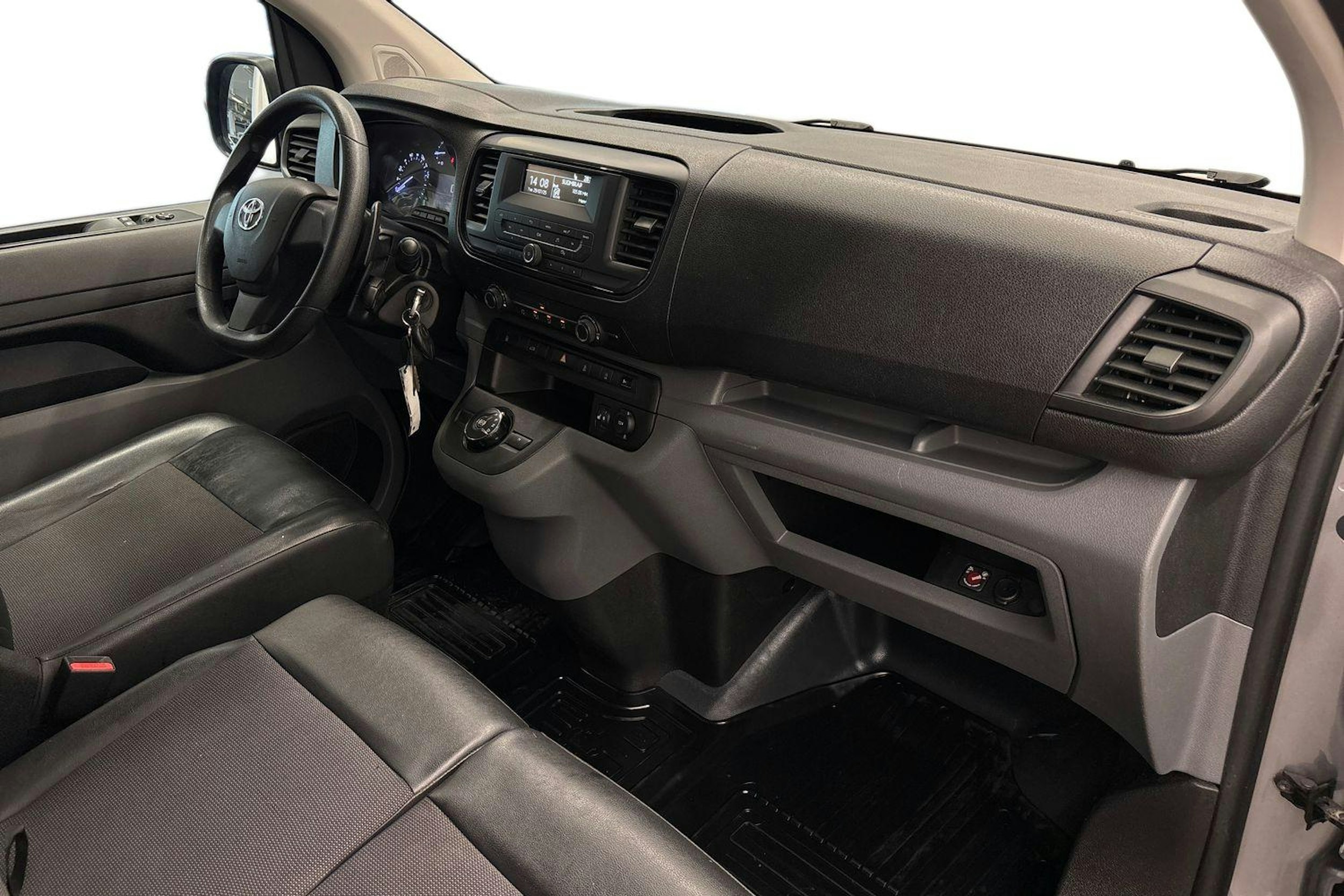 met. hopea Toyota Proace 2020 kuva 9.