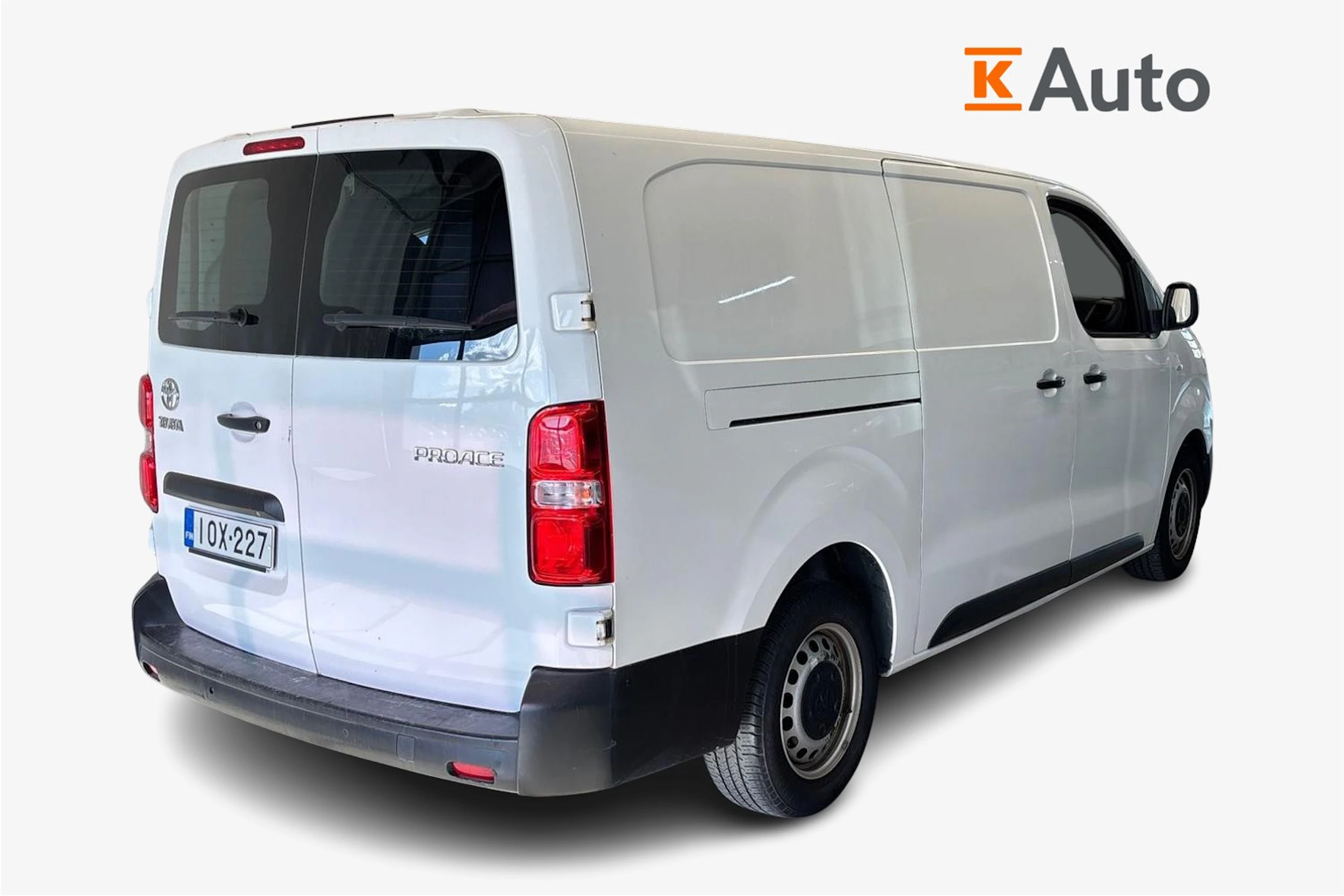 valkoinen Toyota Proace 2020 kuva 2.
