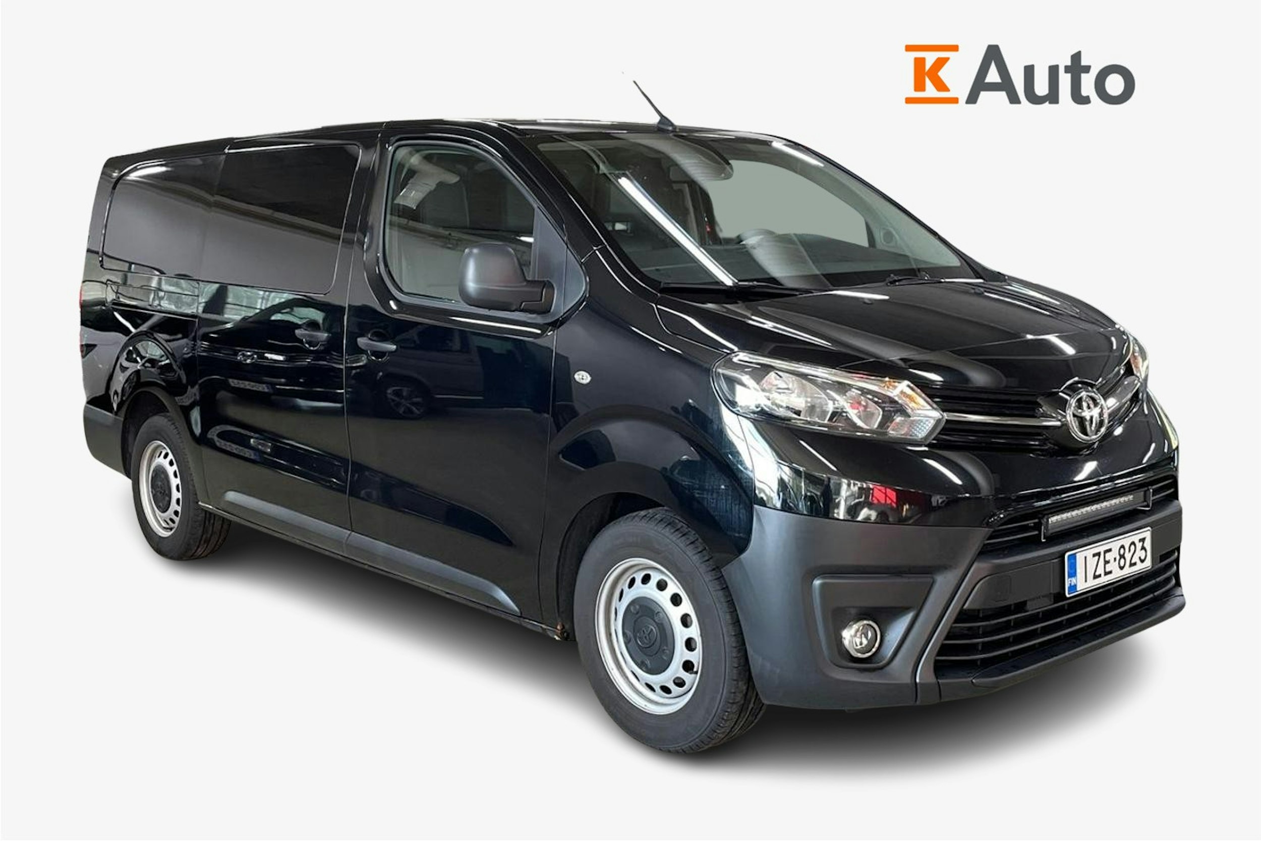 musta Toyota Proace 2020 kuva 1.