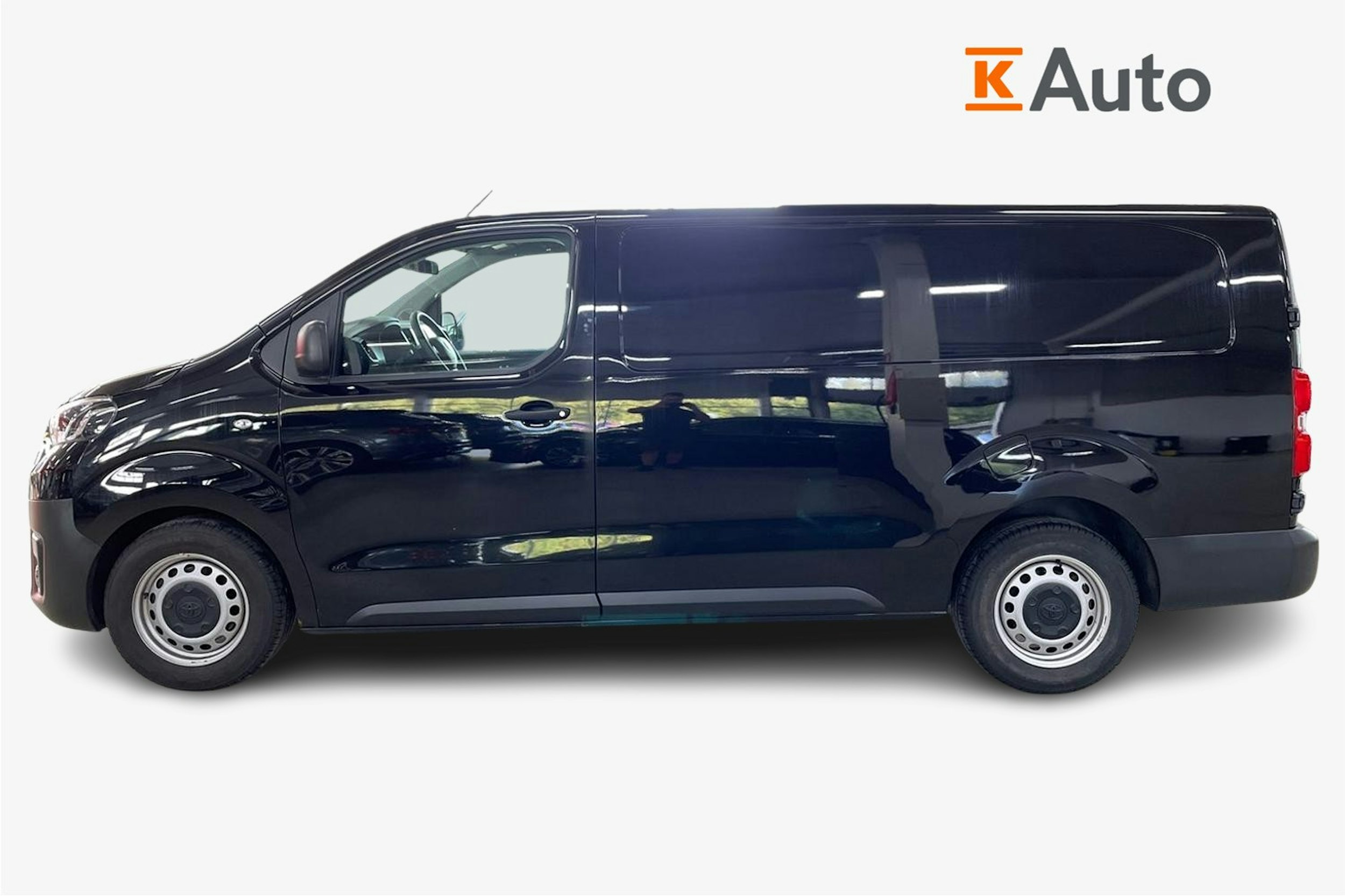 musta Toyota Proace 2020 kuva 6.