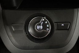 Valkoinen Toyota Proace 2020 kuva 22.