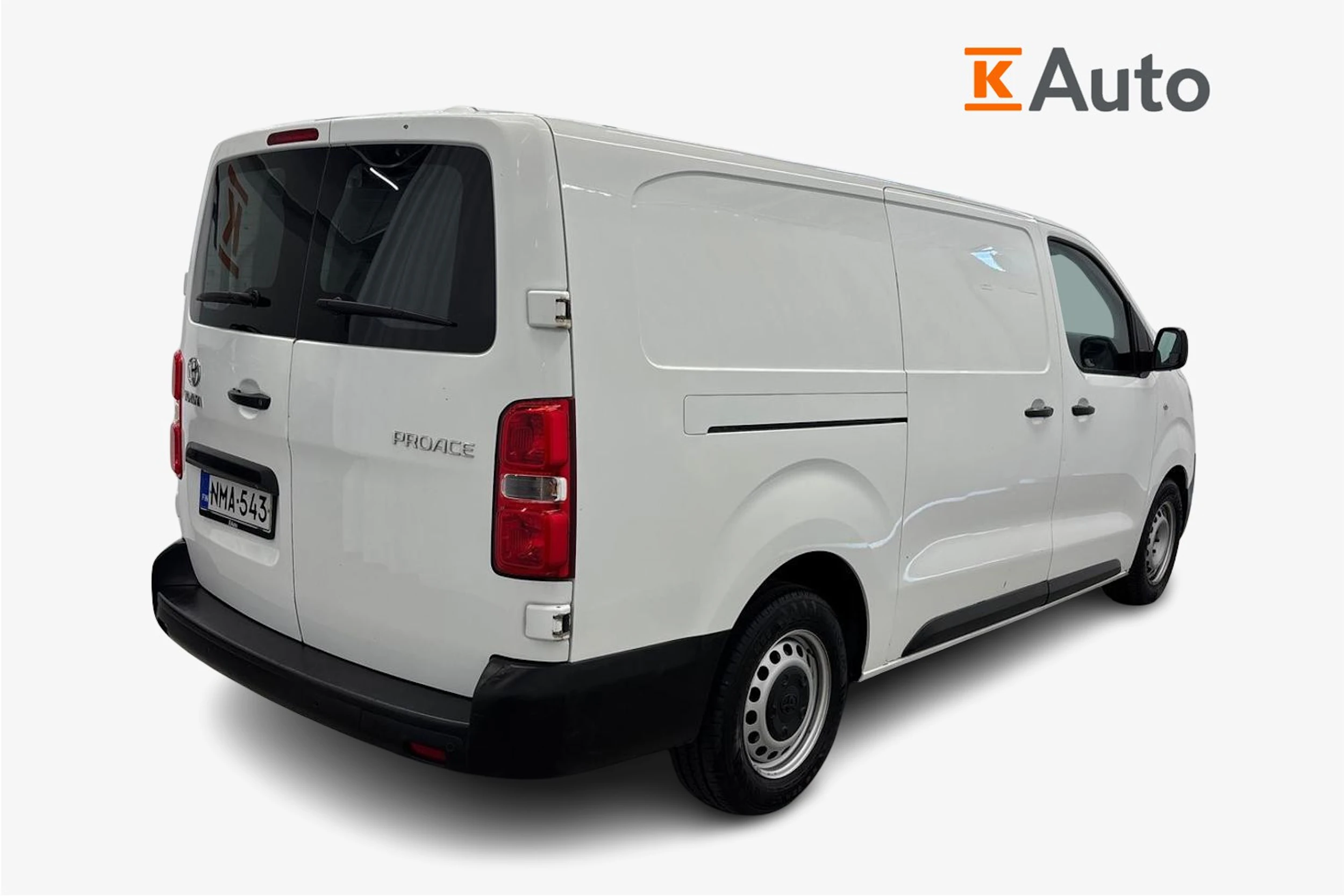 valkoinen Toyota Proace 2020 kuva 2.