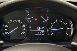 musta Toyota Proace 2020 kuva 15.