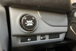 harmaa Toyota Proace 2021 kuva 19.