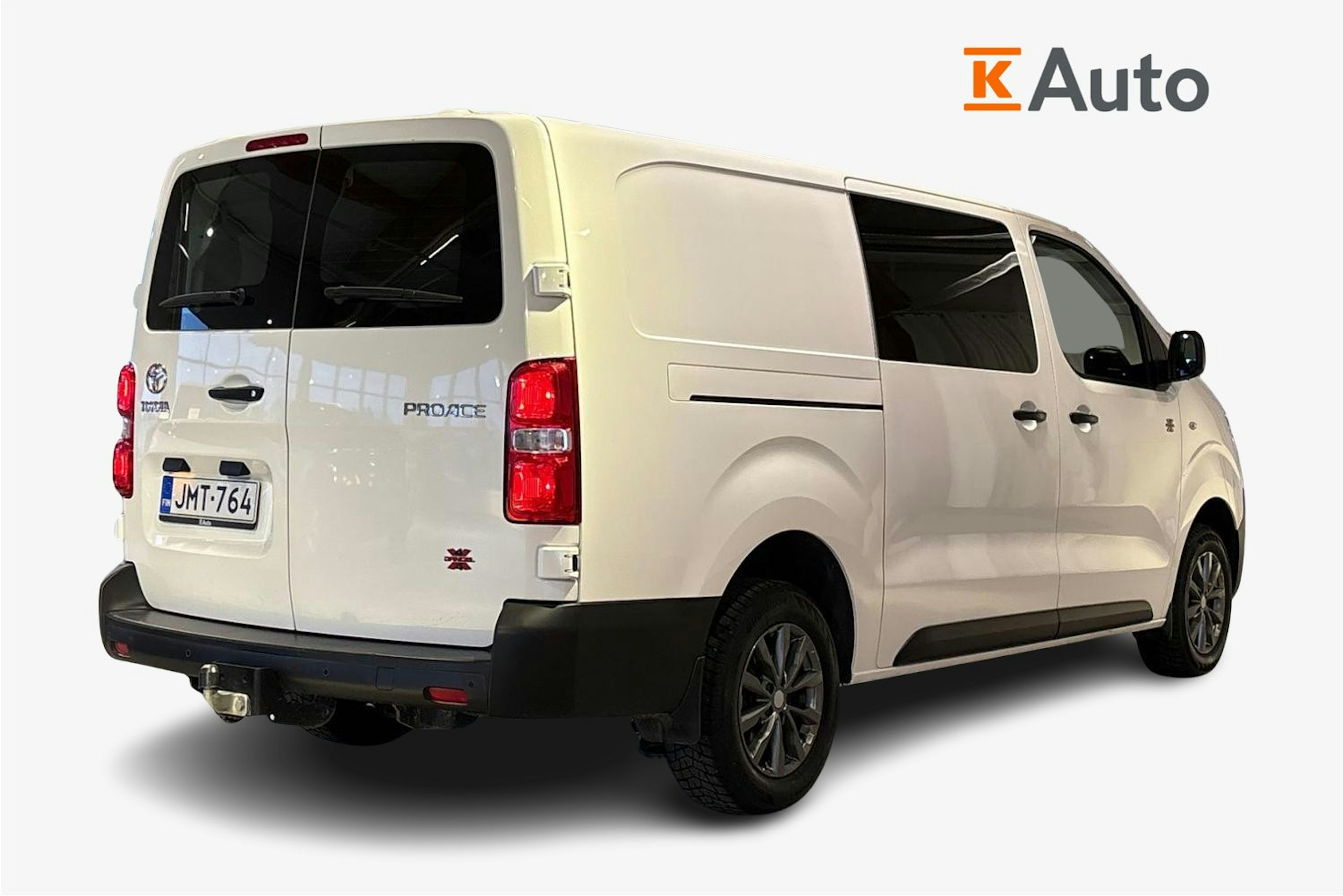 Valkoinen Toyota Proace 2022 kuva 3.