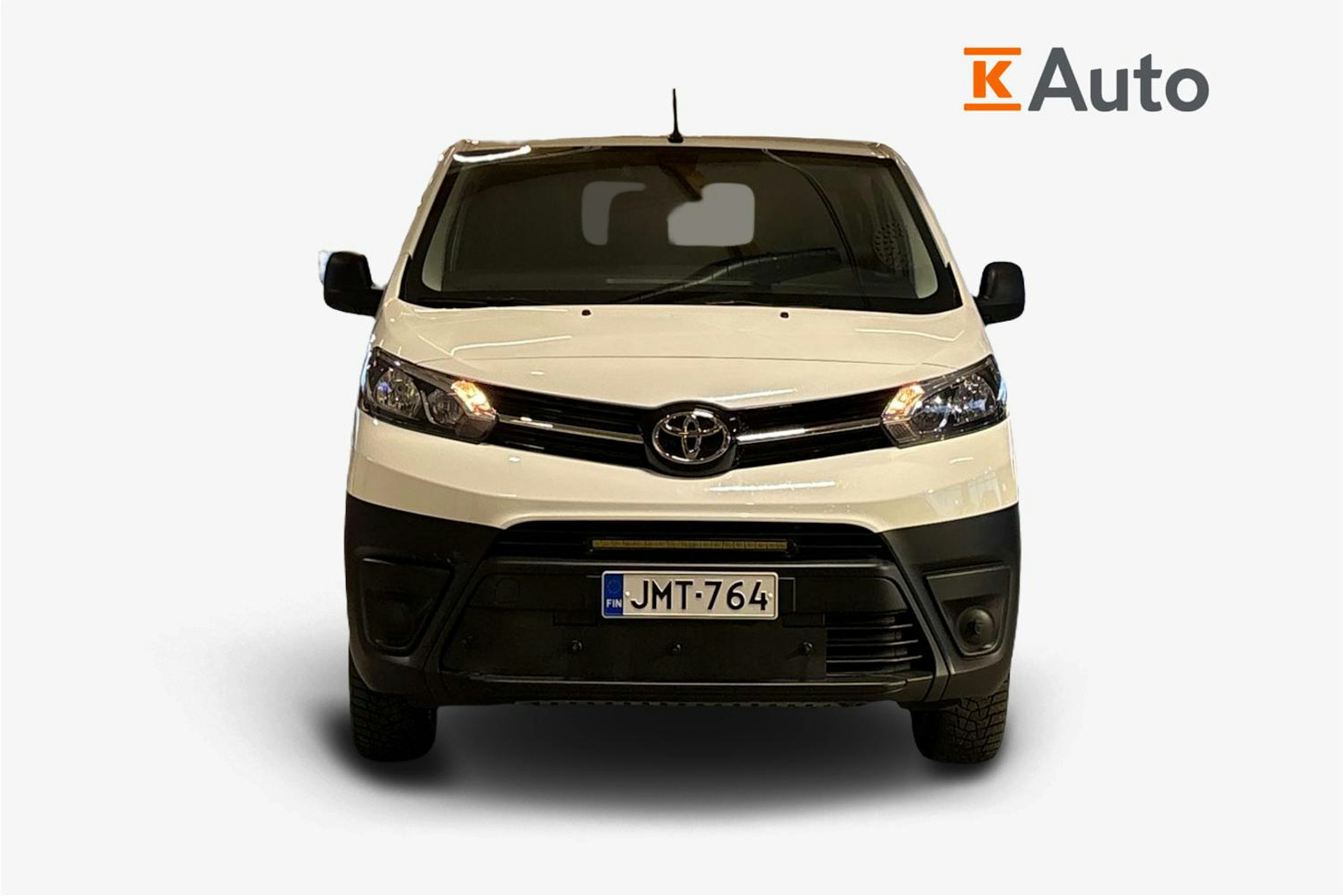 Valkoinen Toyota Proace 2022 kuva 5.
