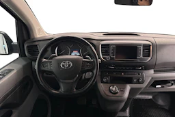 valkoinen Toyota Proace 2022 kuva 7.