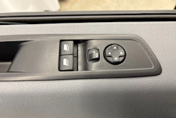 Harmaa Toyota Proace 2022 kuva 20.