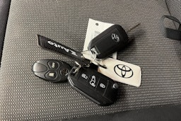 punainen Toyota Proace 2022 kuva 26.