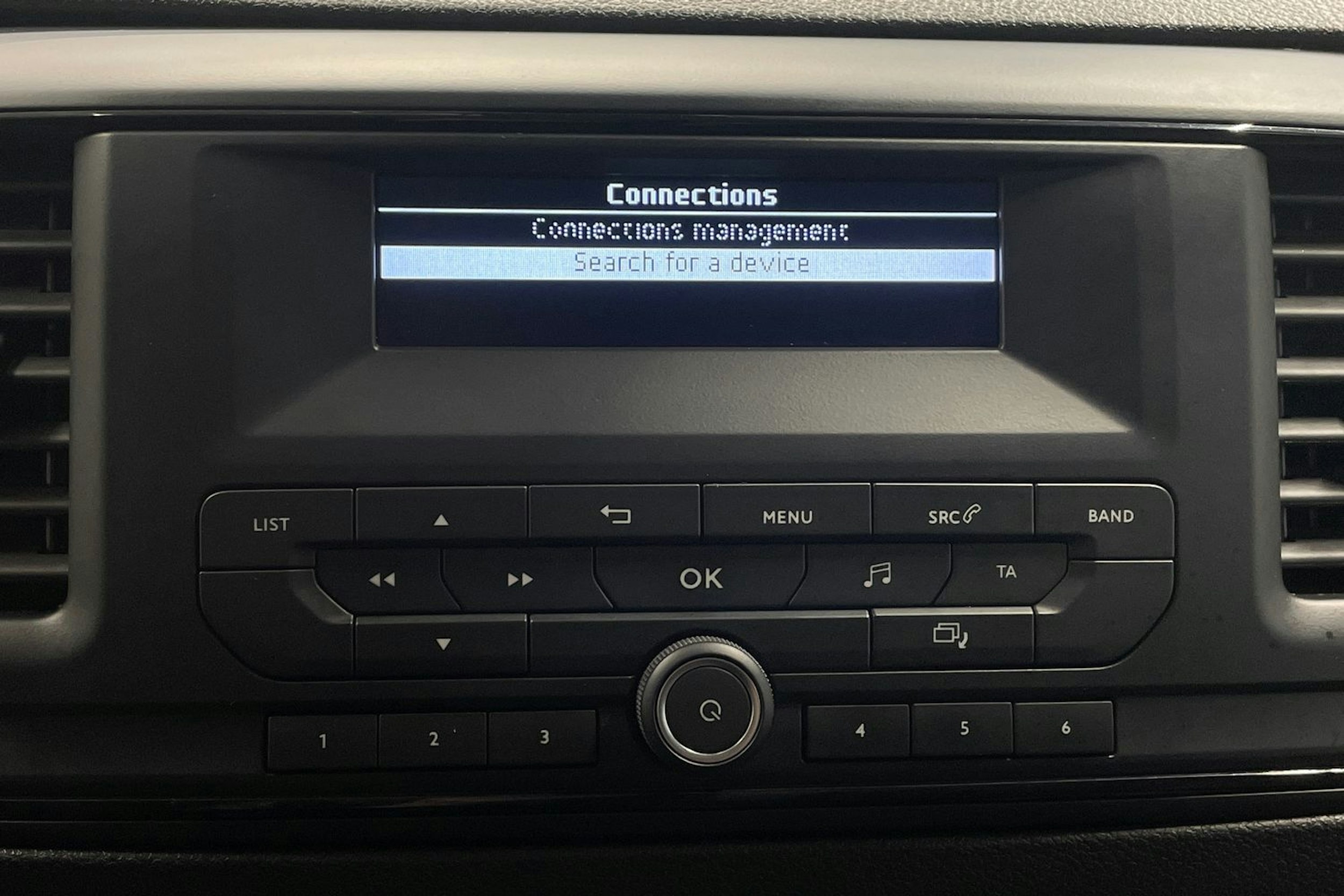 harmaa Toyota Proace 2022 kuva 15.