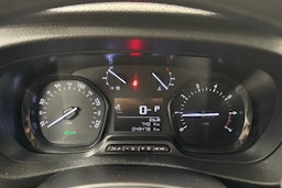 valkoinen Toyota Proace 2023 kuva 15.