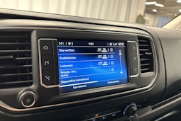 valkoinen Toyota Proace 2023 kuva 20.