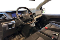 Harmaa Toyota Proace 2025 kuva 3.