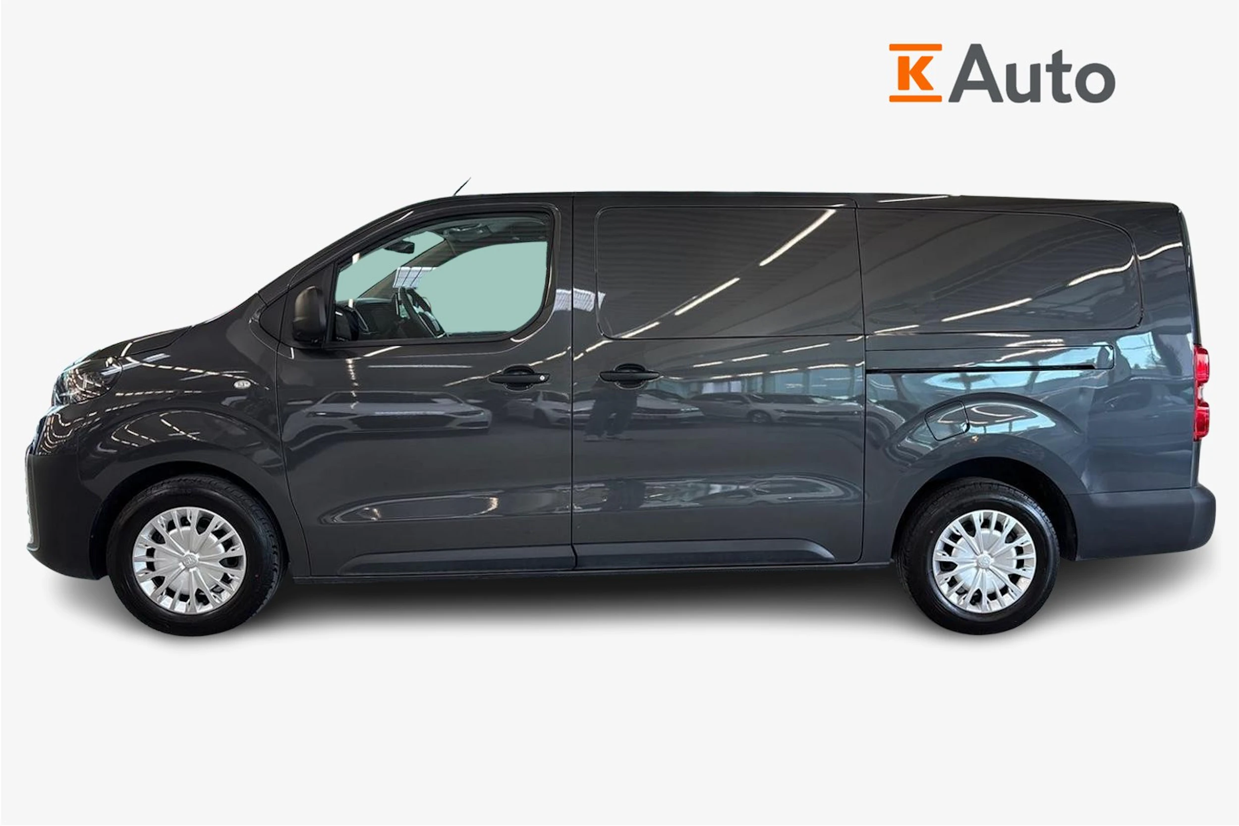 Harmaa Toyota Proace 2025 kuva 7.