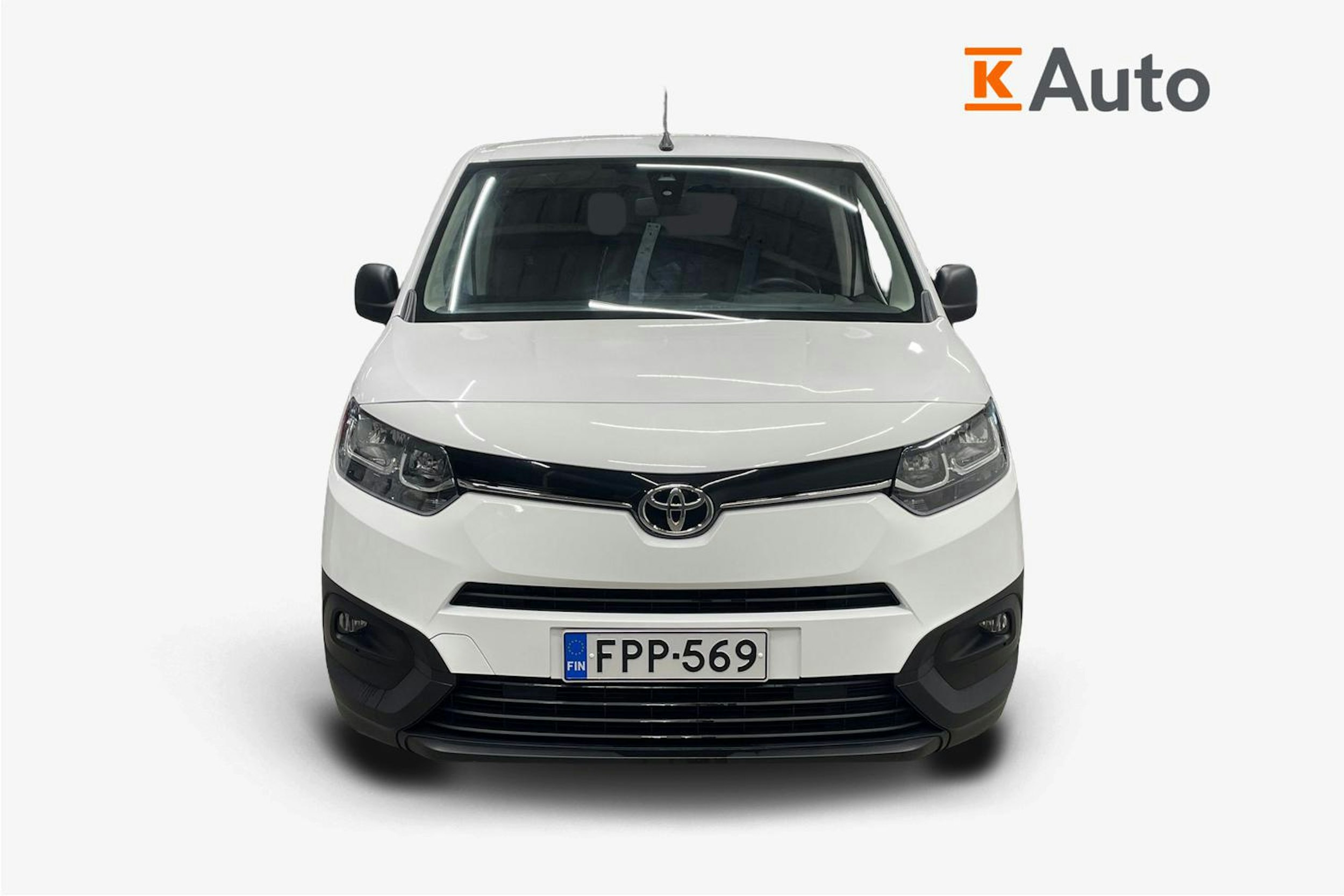 valkoinen Toyota Proace CITY 2020 kuva 5.
