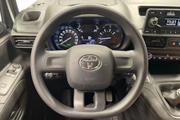 valkoinen Toyota Proace CITY 2020 kuva 9.