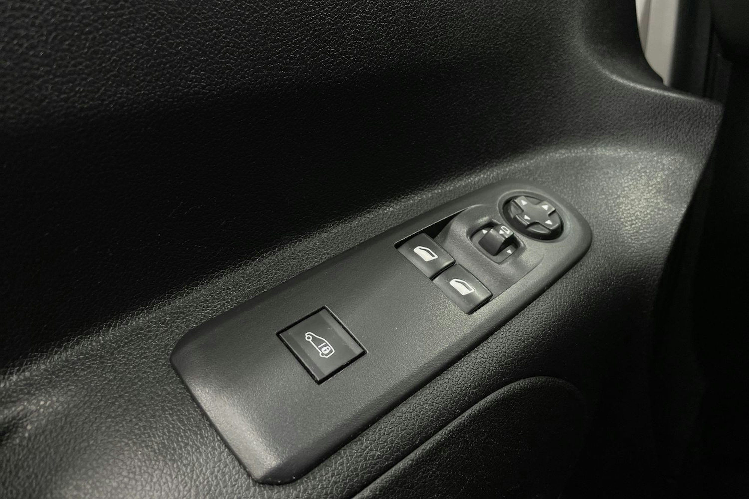 valkoinen Toyota Proace CITY 2020 kuva 15.