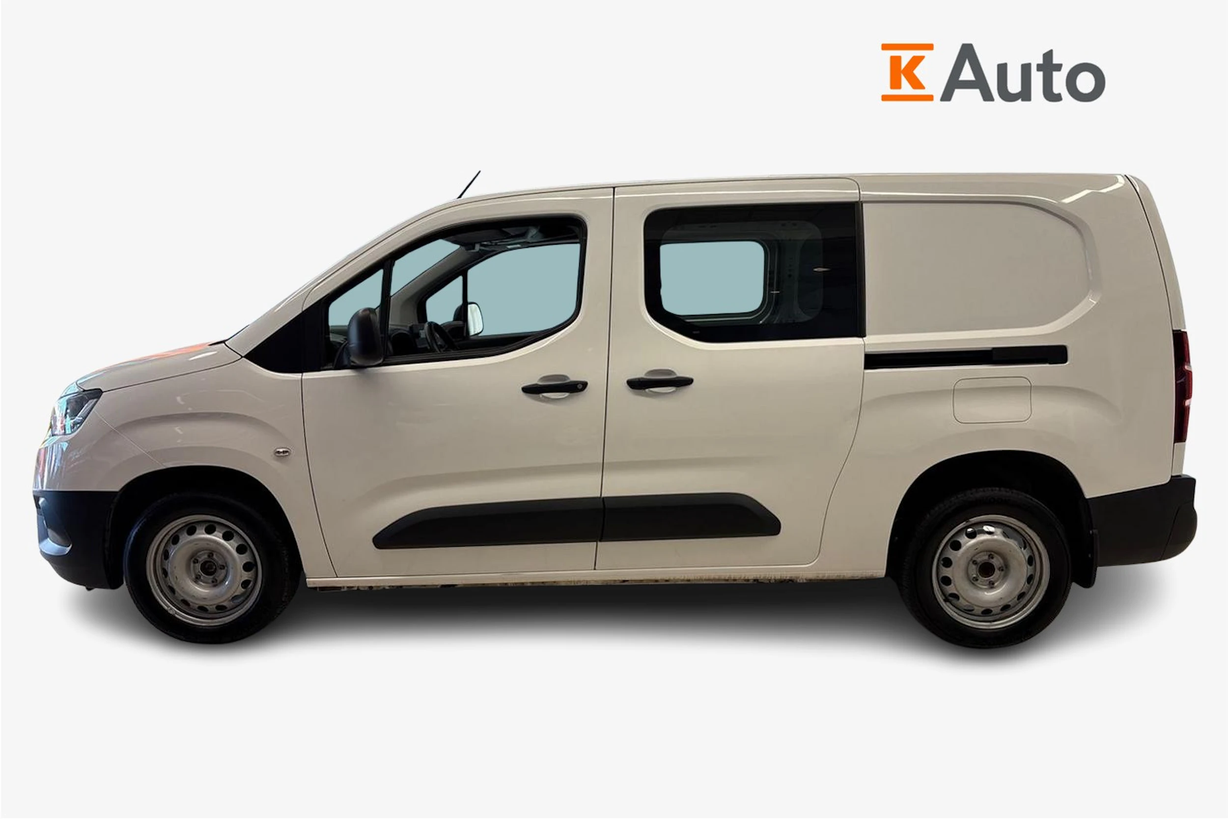 valkoinen Toyota Proace CITY 2021 kuva 7.