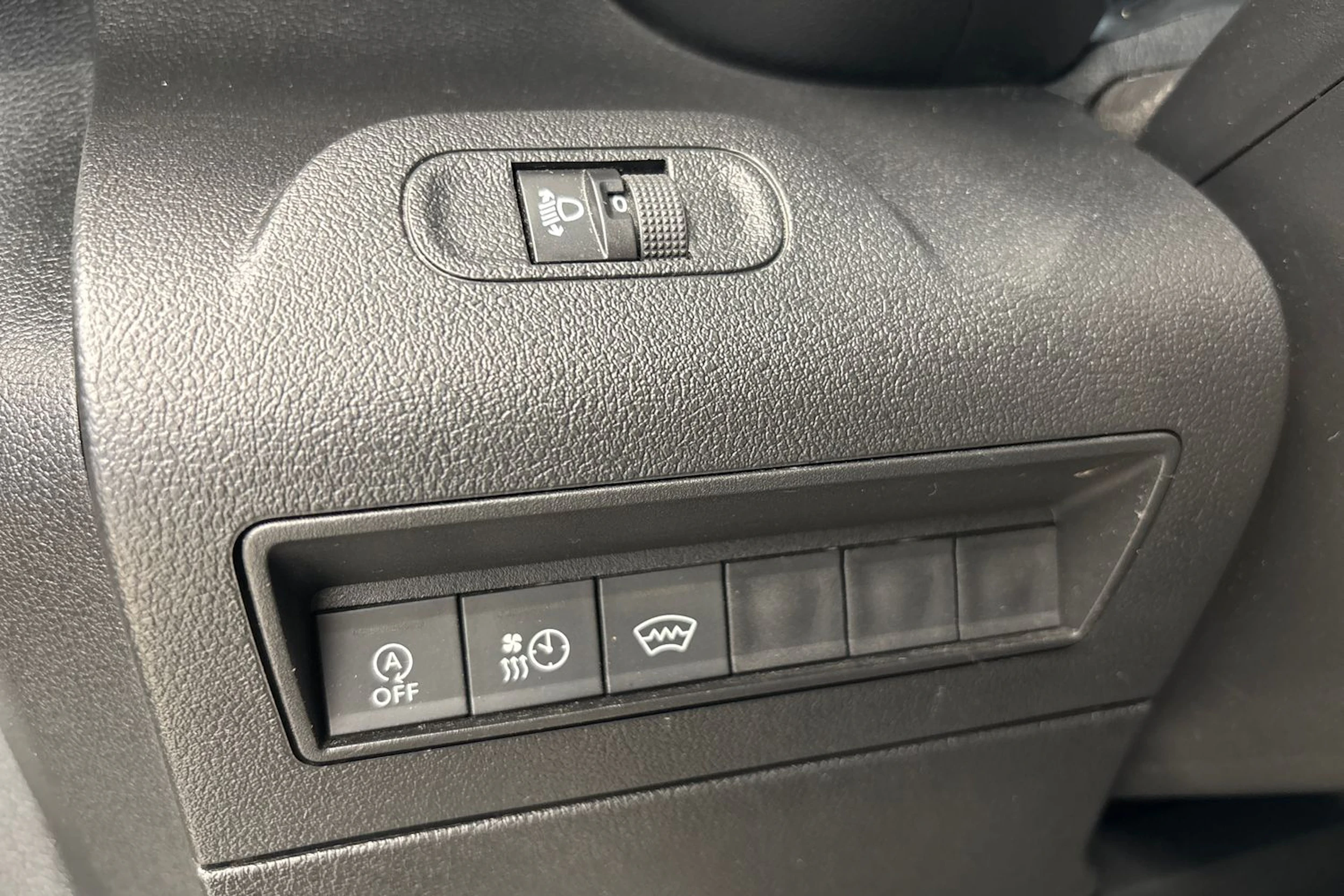 valkoinen Toyota Proace CITY 2021 kuva 21.