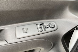 valkoinen Toyota Proace CITY 2022 kuva 25.