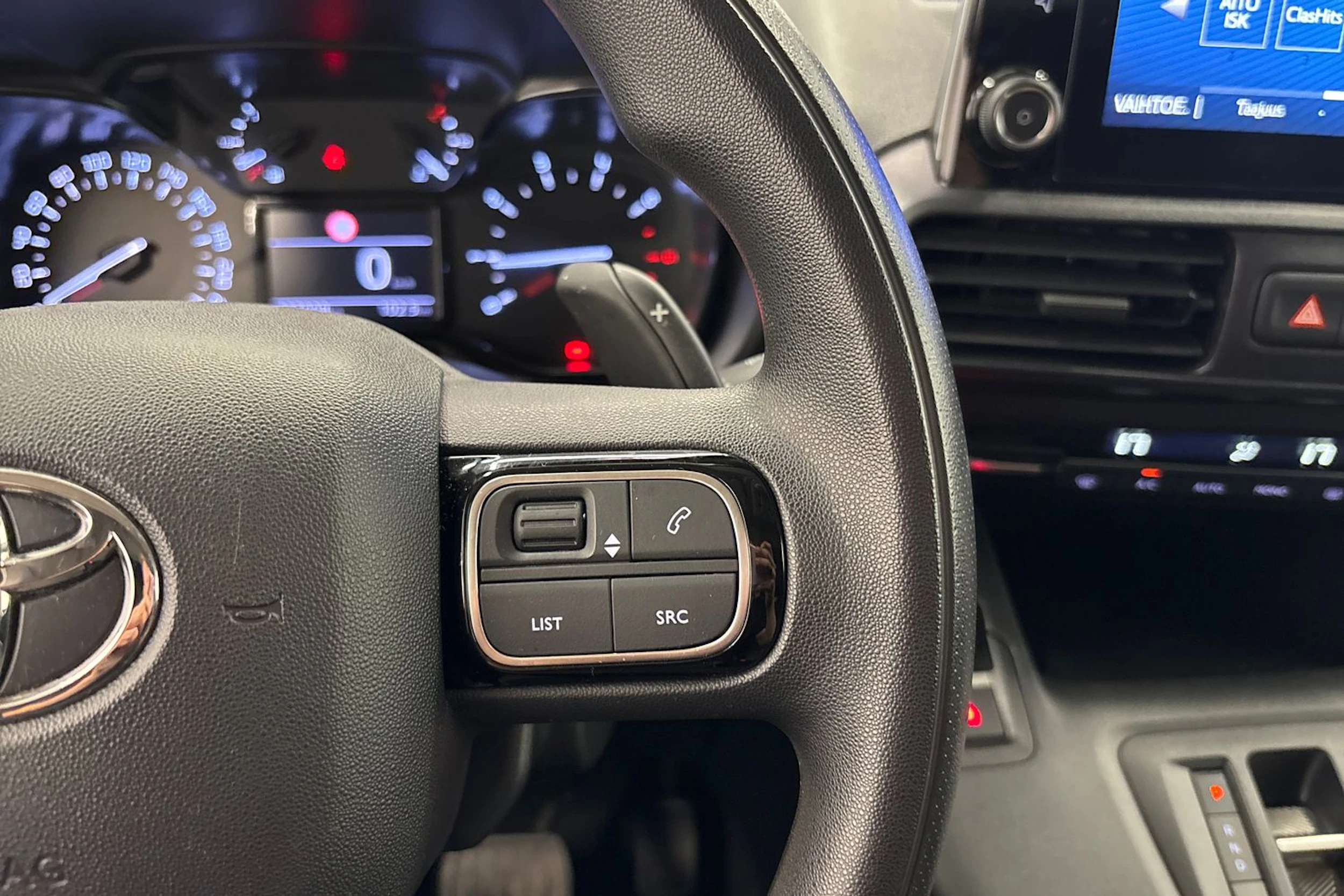 harmaa Toyota Proace CITY 2024 kuva 11.