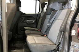 musta Toyota Proace CITY Verso 2020 kuva 10.