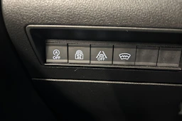 Harmaa Toyota Proace CITY Verso 2022 kuva 19.