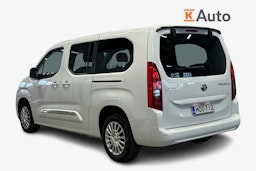 valkoinen Toyota Proace CITY Verso 2022 kuva 2.